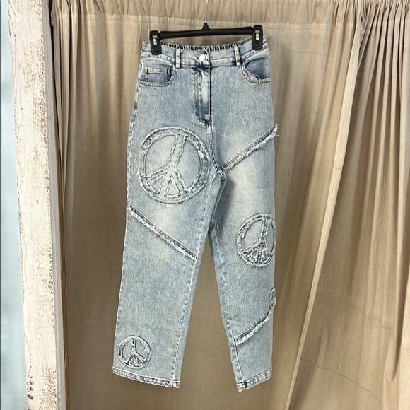 NWT Light Wash Peace Sign Patch Work Jeans - Davi & Dani - Picture 1 of 10